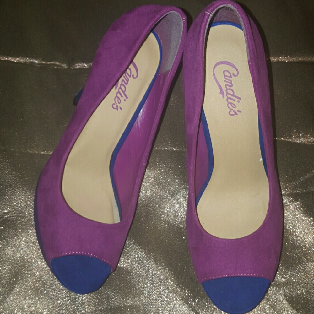 Candies Size 8 M..Heels 4.5 inch heels